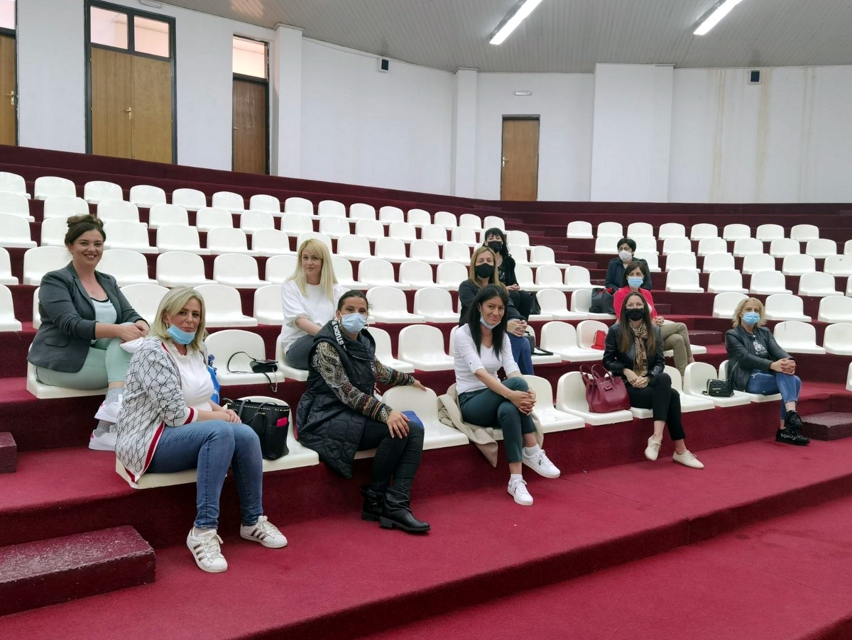 Roditeljski cet urucenje sertifikata 2